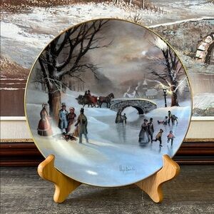 WS George Holiday Skaters Winter Scene Decorative Plate 1987 Llyod Garrison